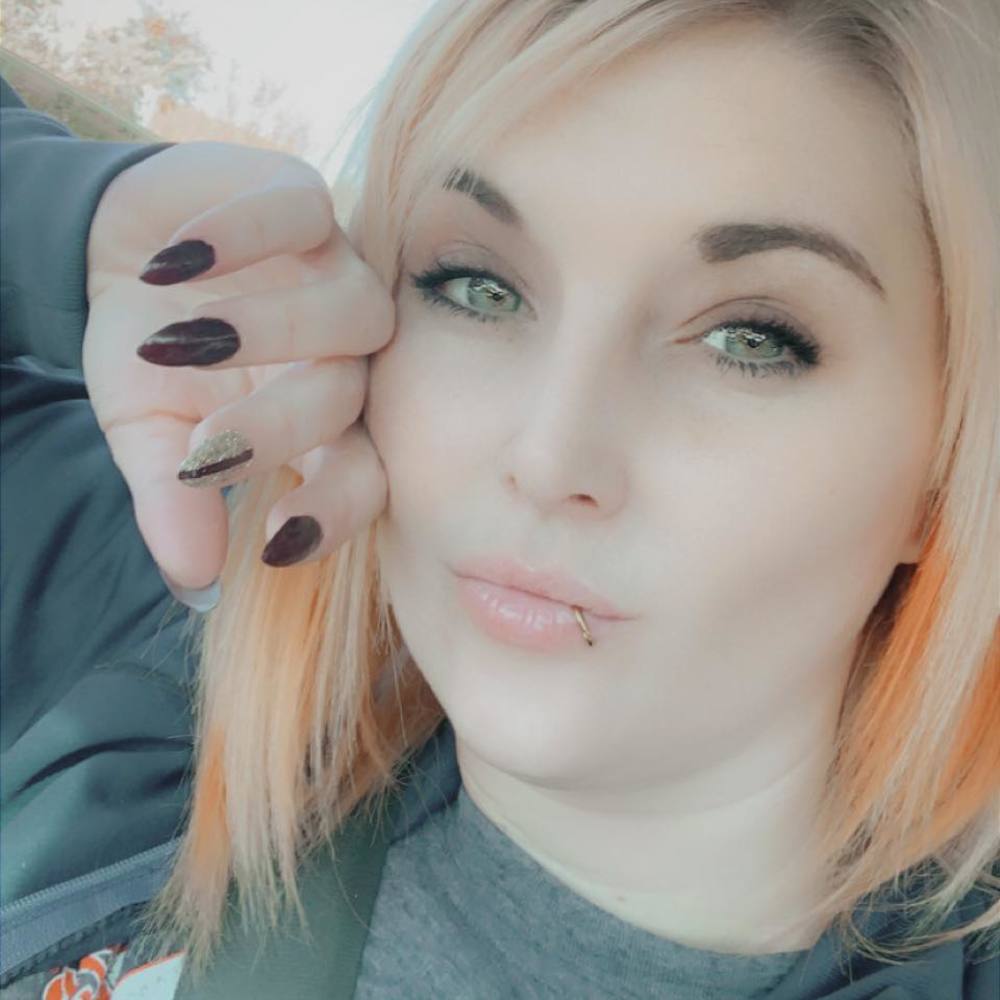 Meet your Posher, Kristin